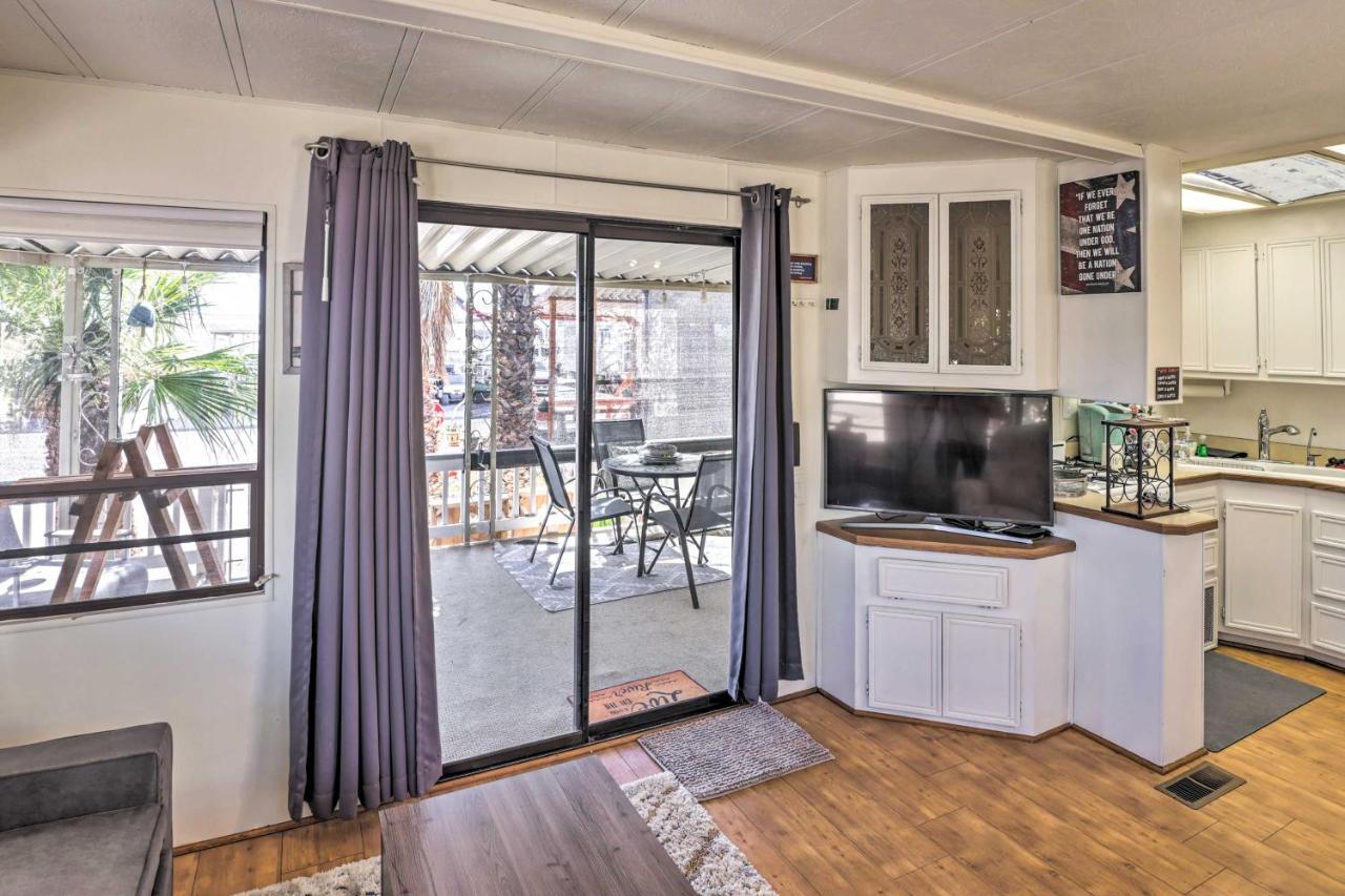 Cozy Lake Havasu City Home With Dock And Beach Access! Exterior photo